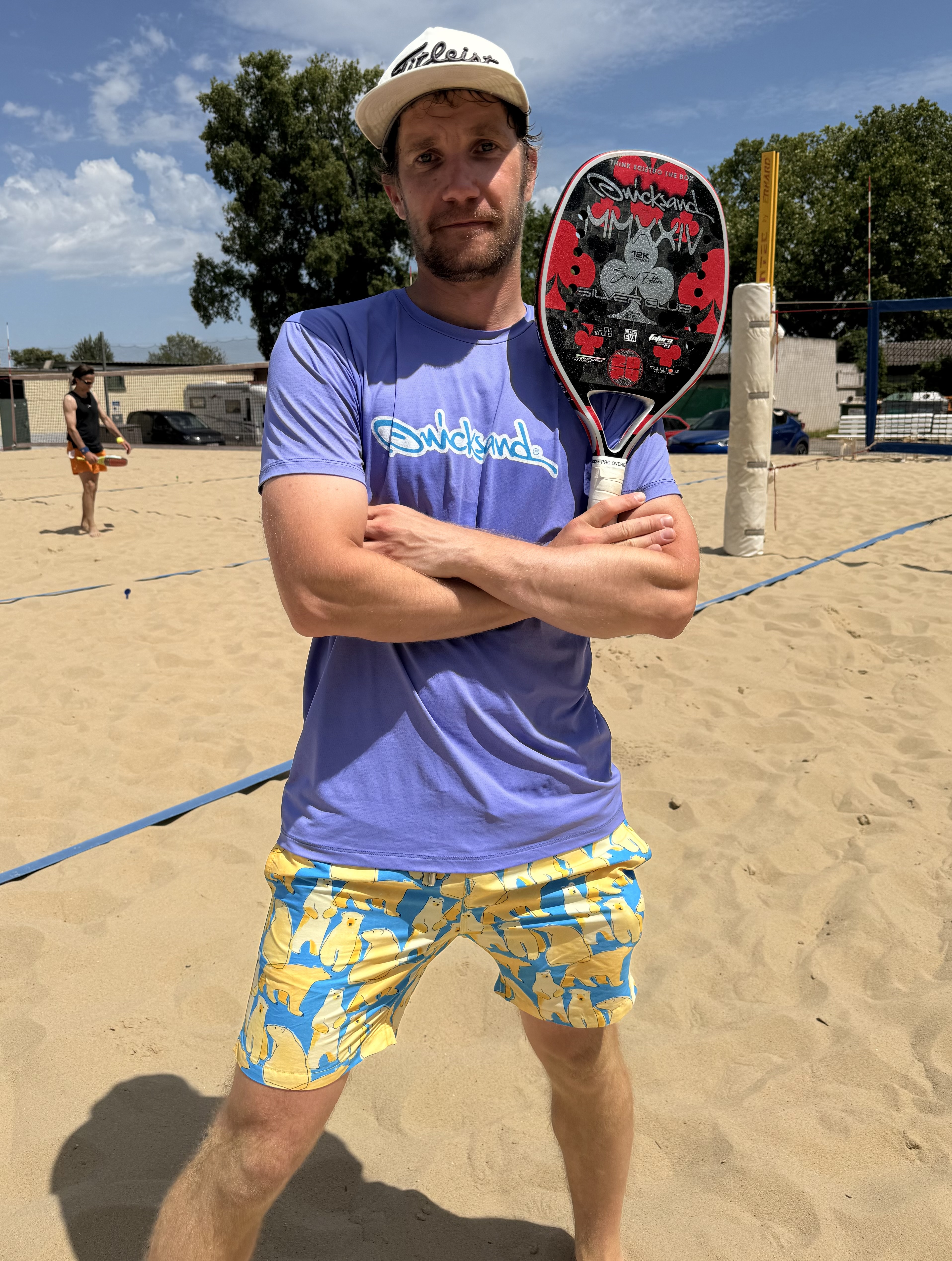🏖🎾 Beach-Tennis-Magie unter blauem Himmel ☀️🌊